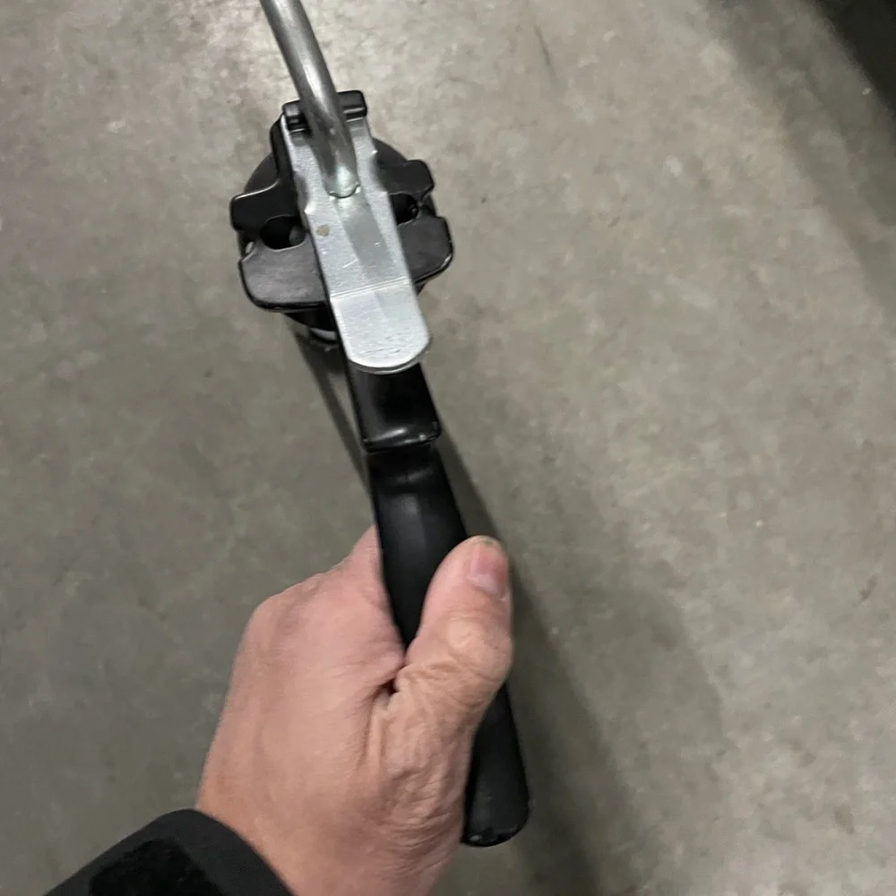 Professional Black Caulking Gun